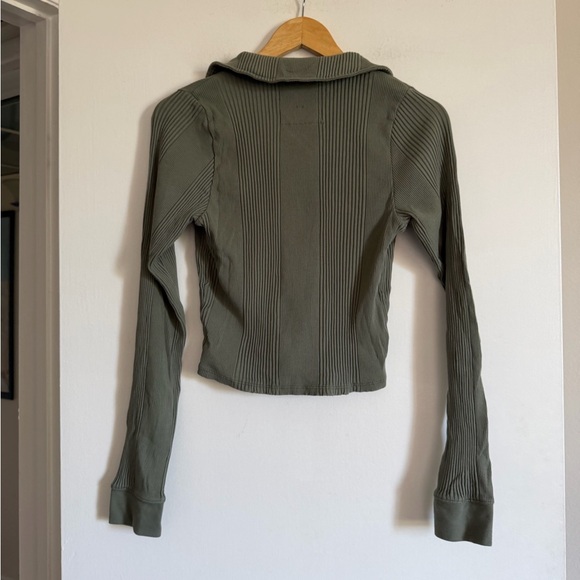 Aerie Green Ribbed Cropped Collared Polo Sweater Long Sleeve Top size Large EUC - Picture 3 of 7